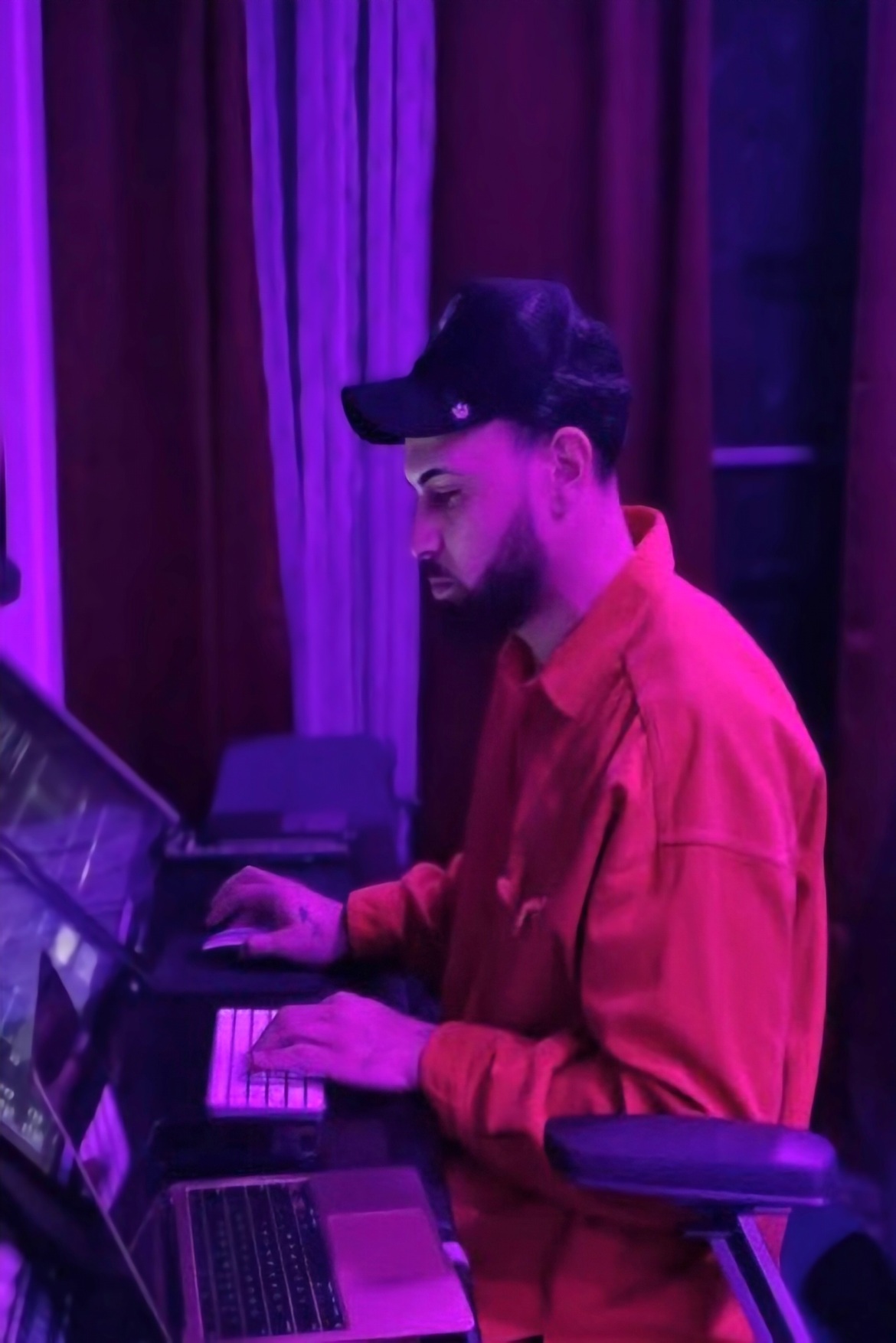 Mondo, Benton Media Lounge